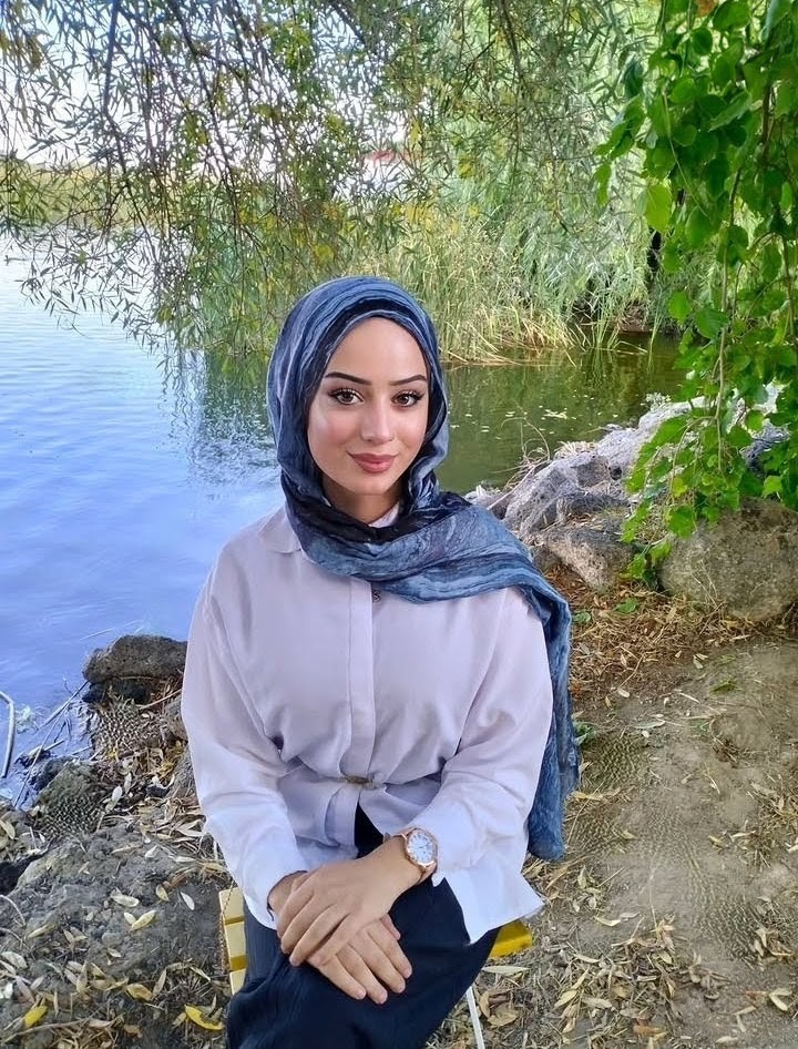 Kolludere Sofistike Bayan Escort Bayan Ceren